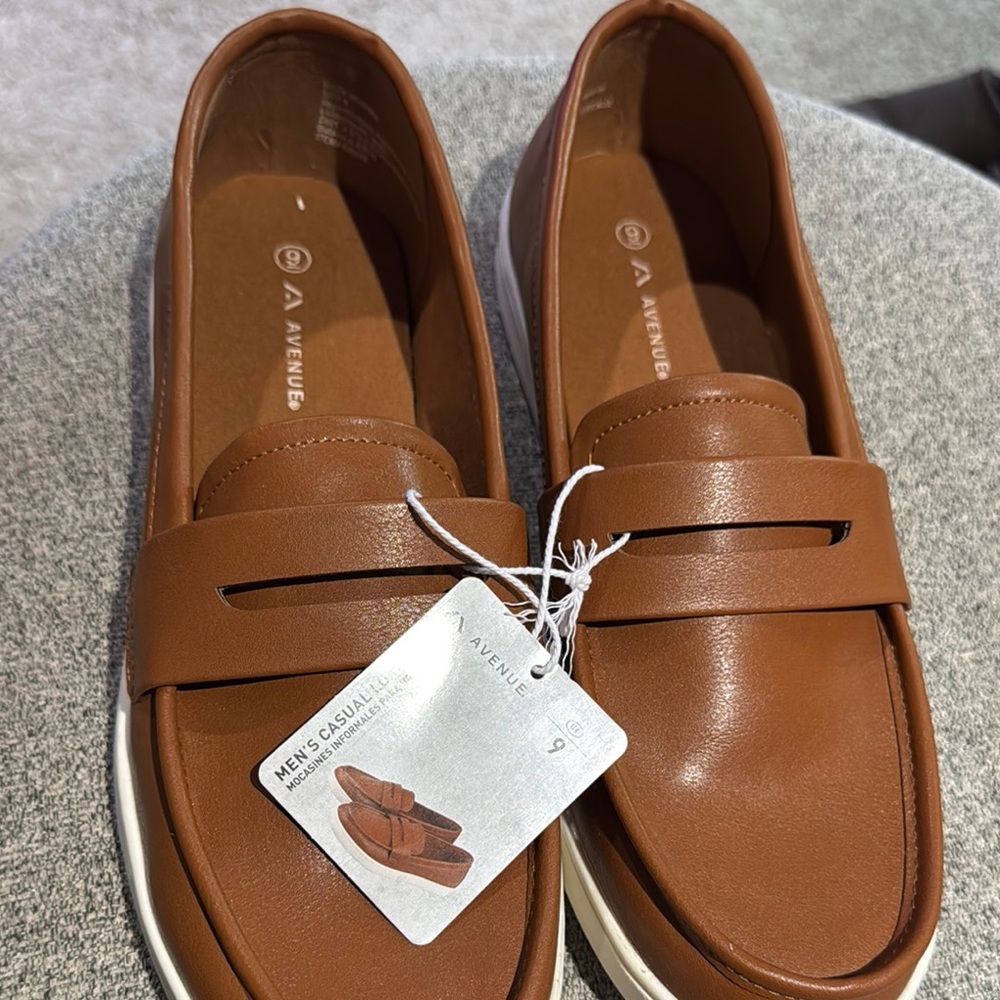 Avenue Men's Brown Loafers